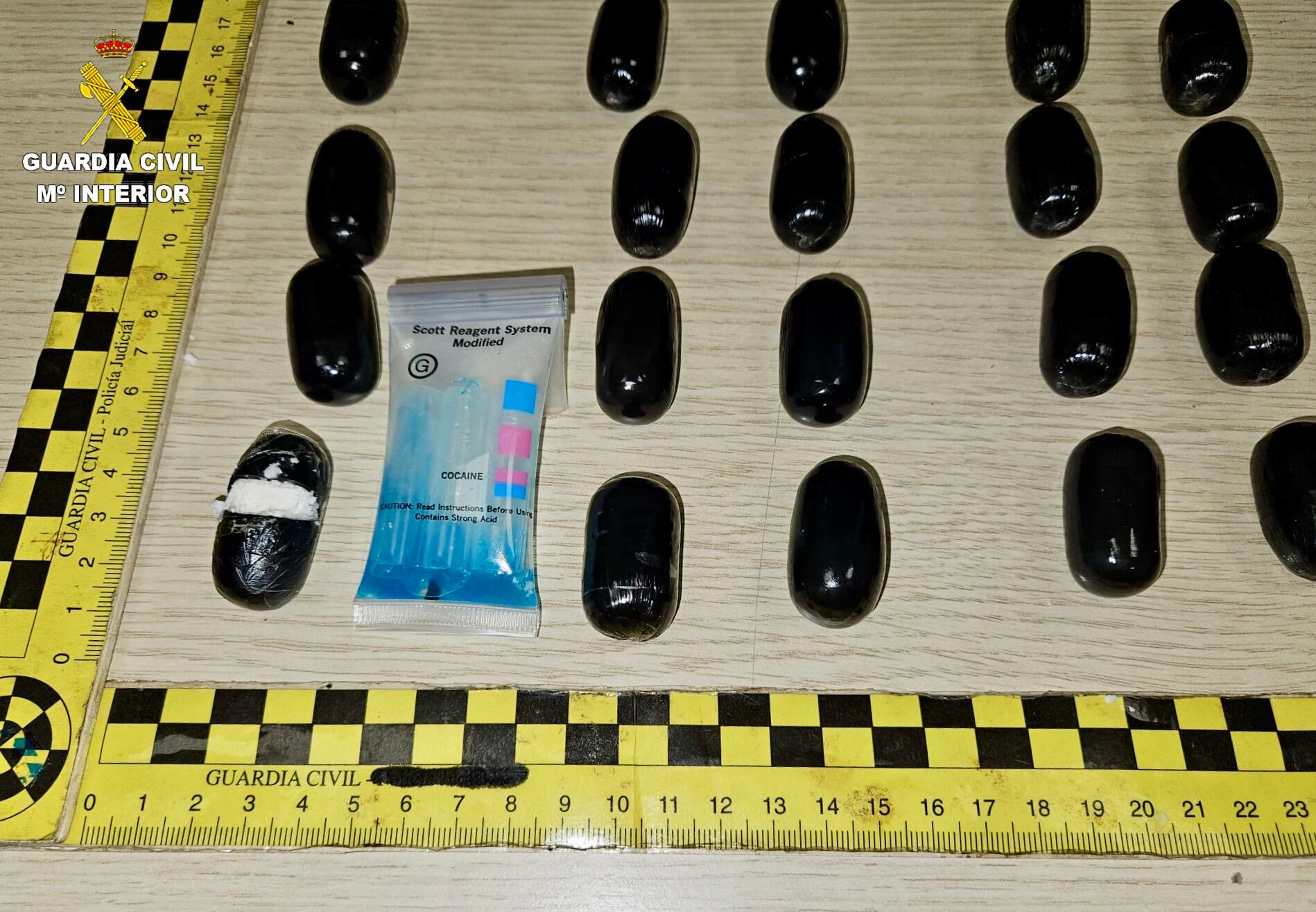 Paquets de cocaïna extrets de l'organisme d'un passatger enxampat a Barcelona procedent de Sao Paulo