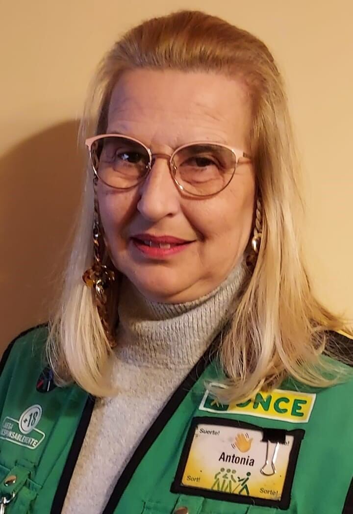 María Antonia García, la vendedora de la ONCE que repartió la suerte en Oviedo