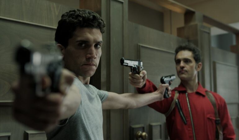 Denver (Jaime Lorente) y Berlín (Pedro Alonso) en &#039;La Casa de Papel&#039;