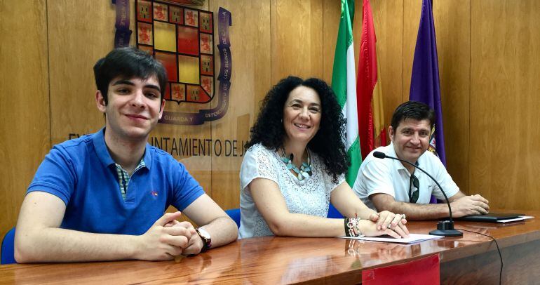 (De izquierda a derecha) Miguel Ángel Vílches, Yolanda Pedrosa y Daniel Vargas