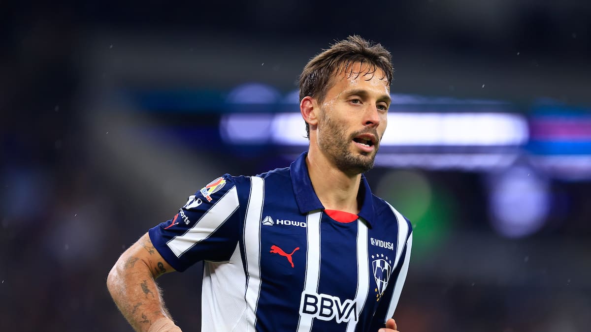 Sergio Canales pendiente de su futuro en México