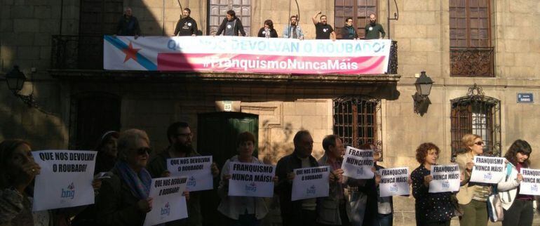 Movilización del BNG en la Casa Cornide