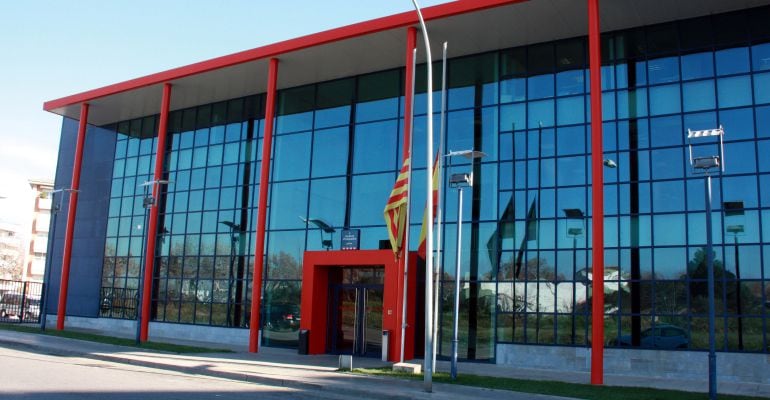 Els Mossos han detingut quatre persones acusades de clavar una pallissa que va deixar inconscient i greu un jove de 27 anys de Miralcamp.