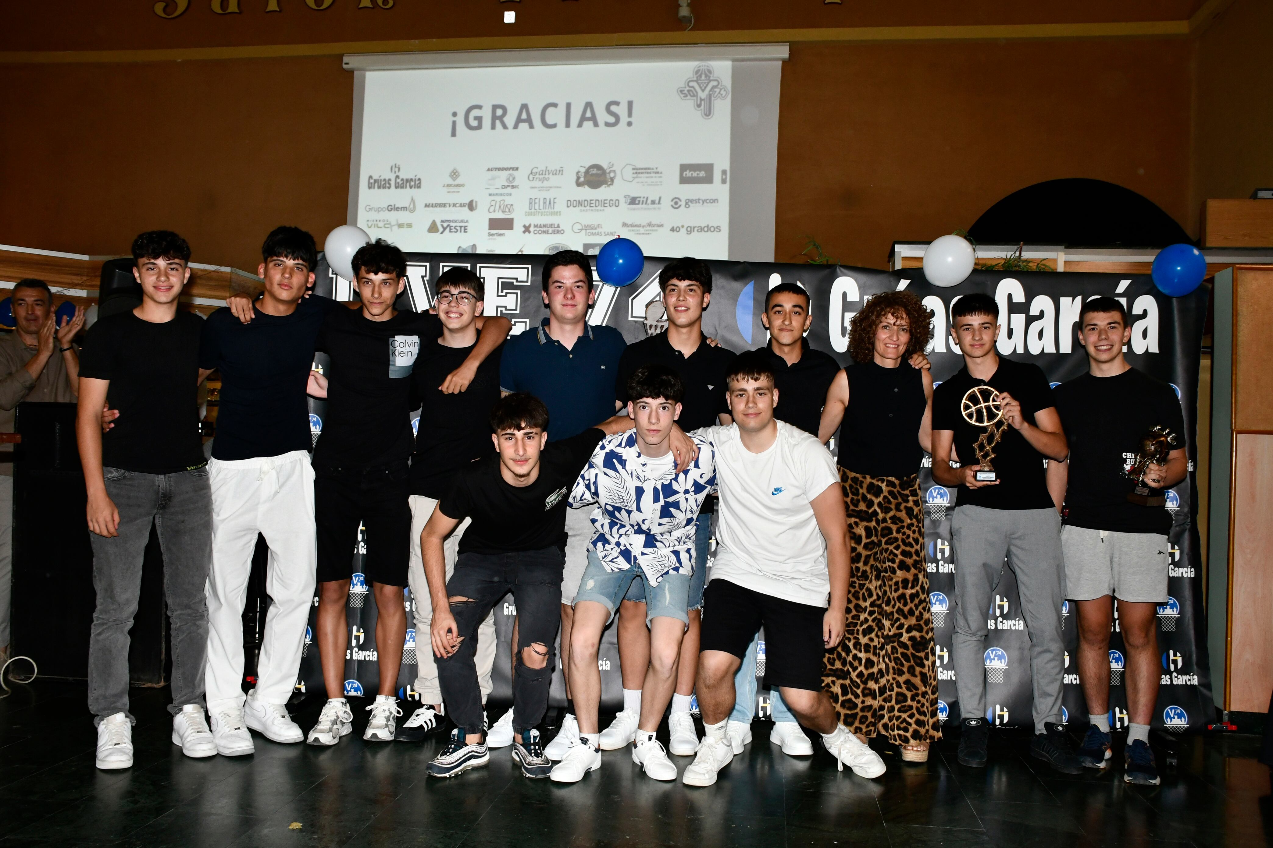 V-74 VILLENA Cadete masculino A “Autocares Vibus- Vergara”