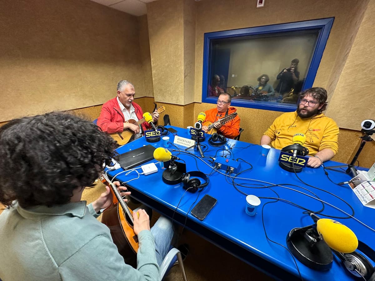 Hoy por Hoy Huesca, a ritmo de tuna