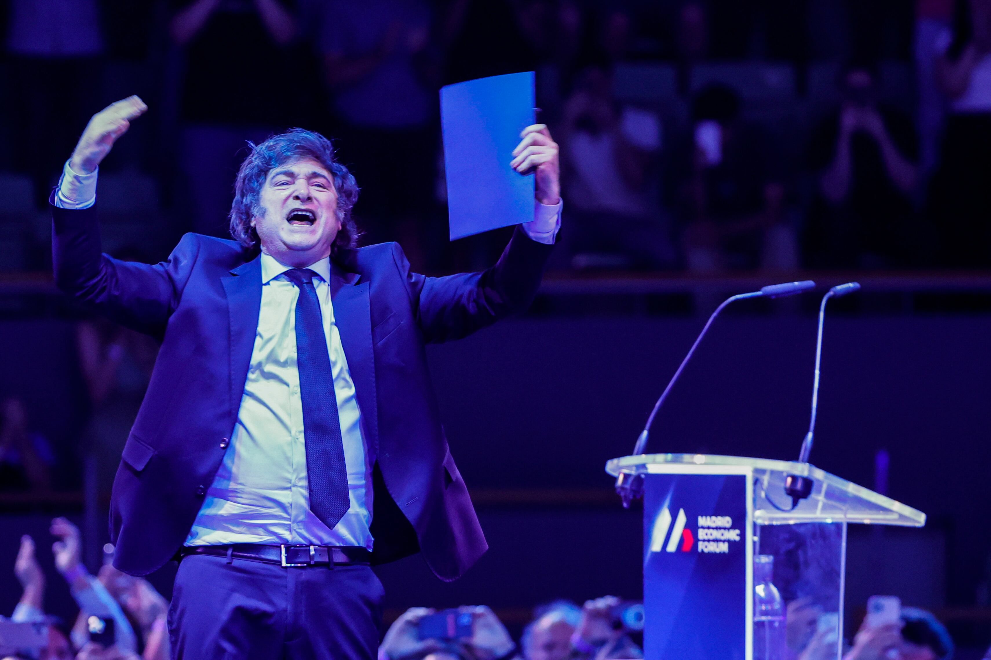 El presidente de Argentina, Javier Milei, interviene este domingo en la clausura del Madrid Economic Forum 2025.