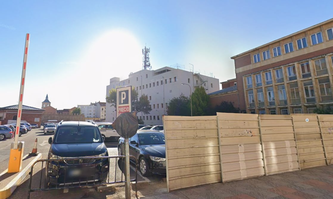 Parcela de Santa Nonia donde la Diputación levantará su nuevo edificio administrativo