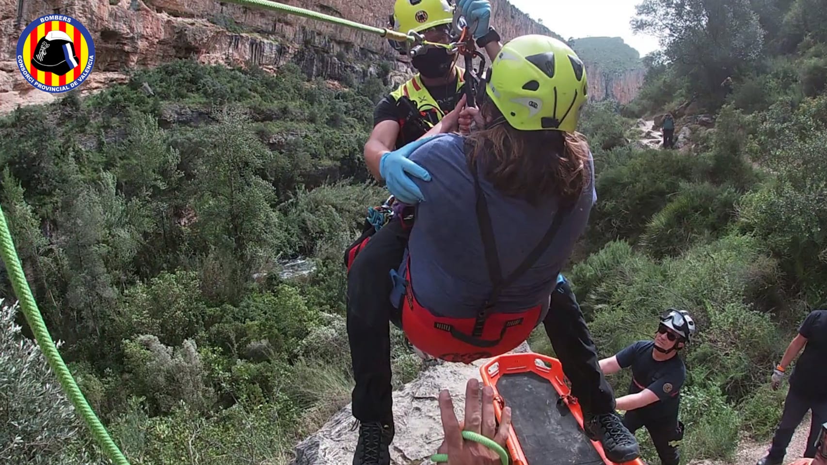 Rescate de los Bomberos del Consorcio Provincial de Valencia en Chulilla