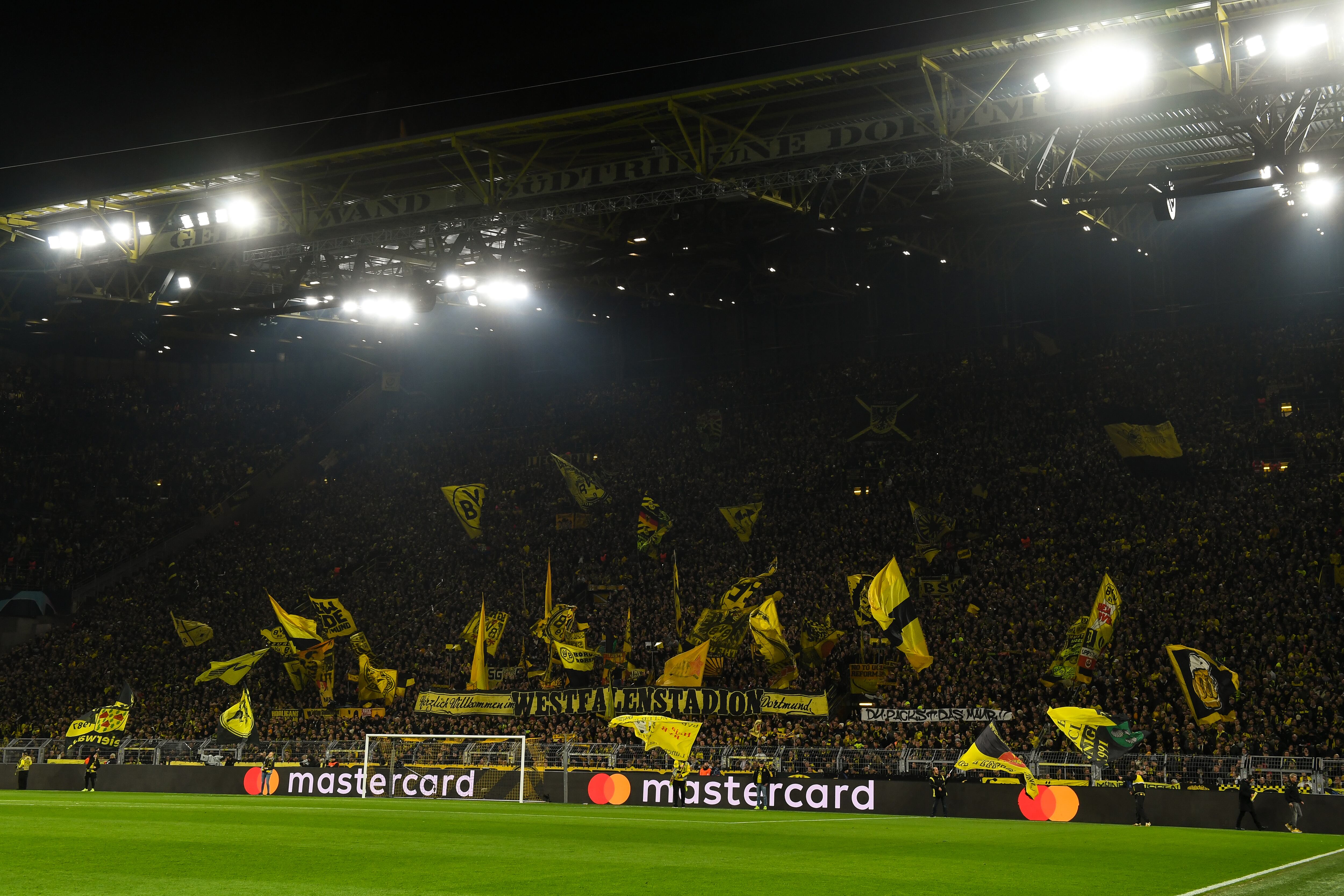 La grada de animación del Borussia Dortmund
