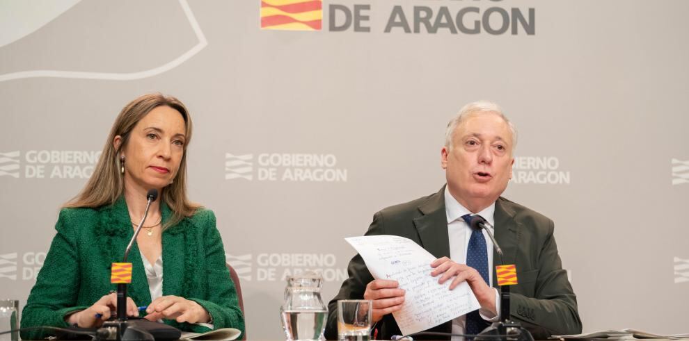 Raquel Campos y Octavio López en rueda de prensa. Foto: DGA