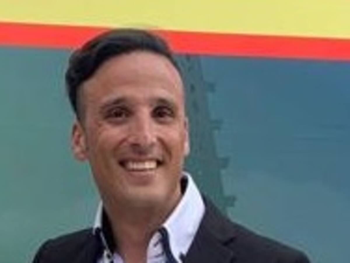 El responsable de deportes en la candidatura de VOX al Ayuntamiento de Aranda, Adolfo Esteban, habla en El Banquillo