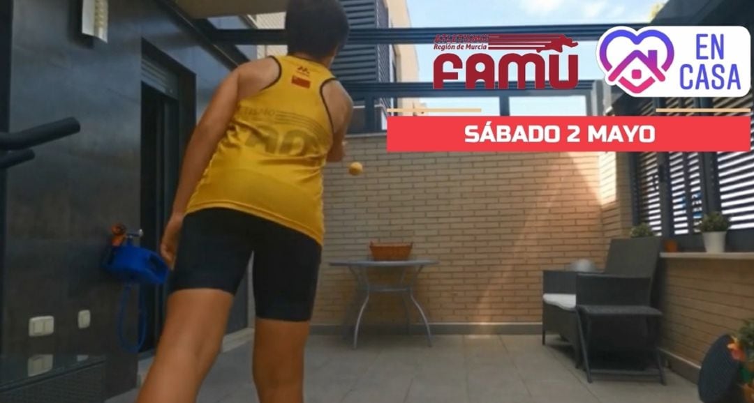 Atleta federada en casa