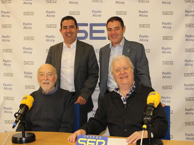 José María Valls Satorres, Toni Francés y Paco García con Paco Aznar