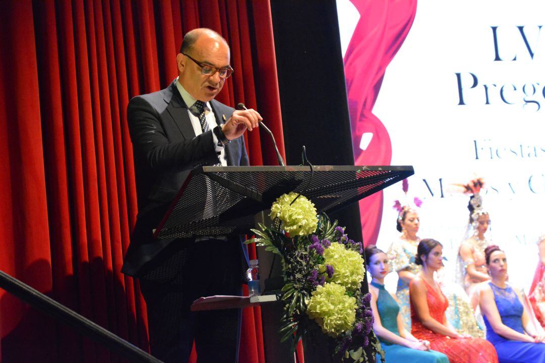 Manuel Palomar, pregonero de los Moros y Cristianos 2019 de Petrer