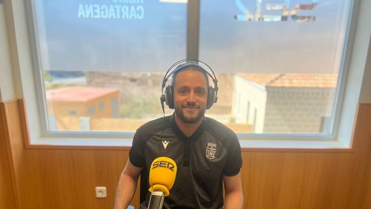 Entrevista a Alberto Martín, jugador del Odilo FC Cartagena y Nemanja Radovic, jugador del UCAM Murcia CB