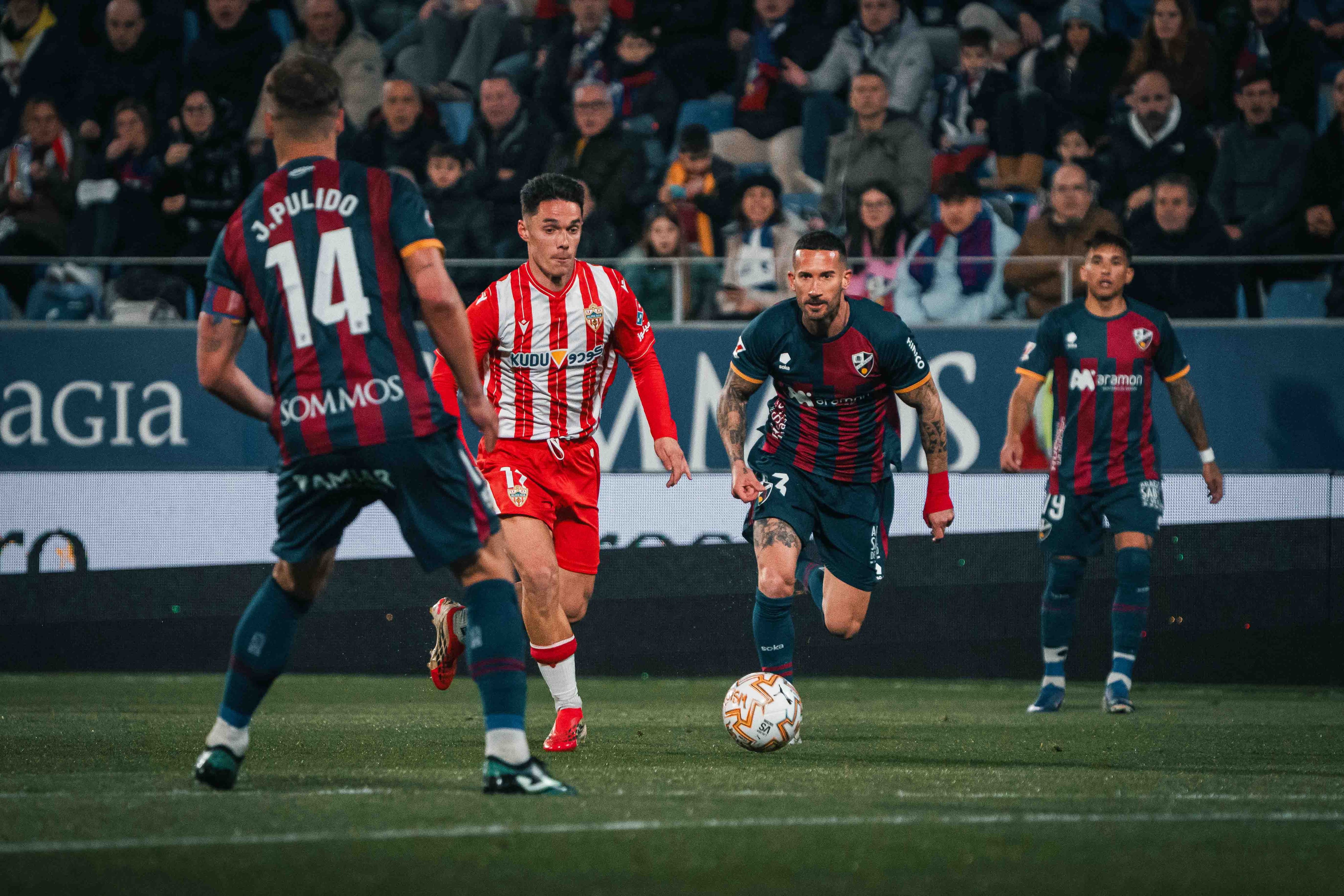 Sergio Arribas disfruta en el Almería camino de Primera División.