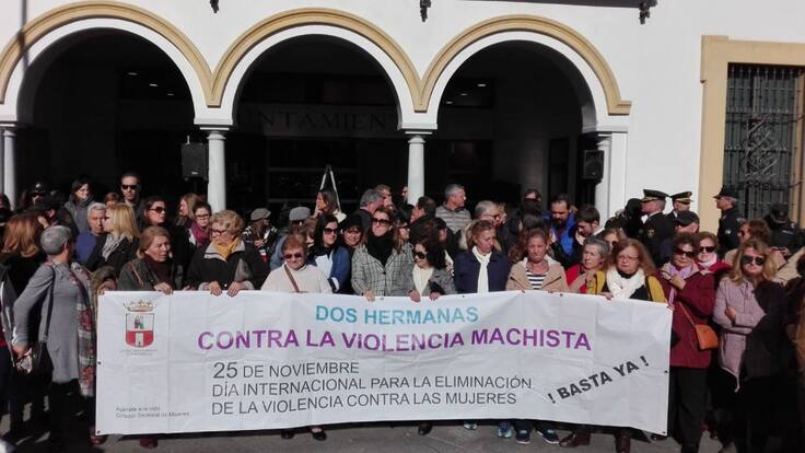 Minuto de silencio en Dos Hermanas contra la violencia machista