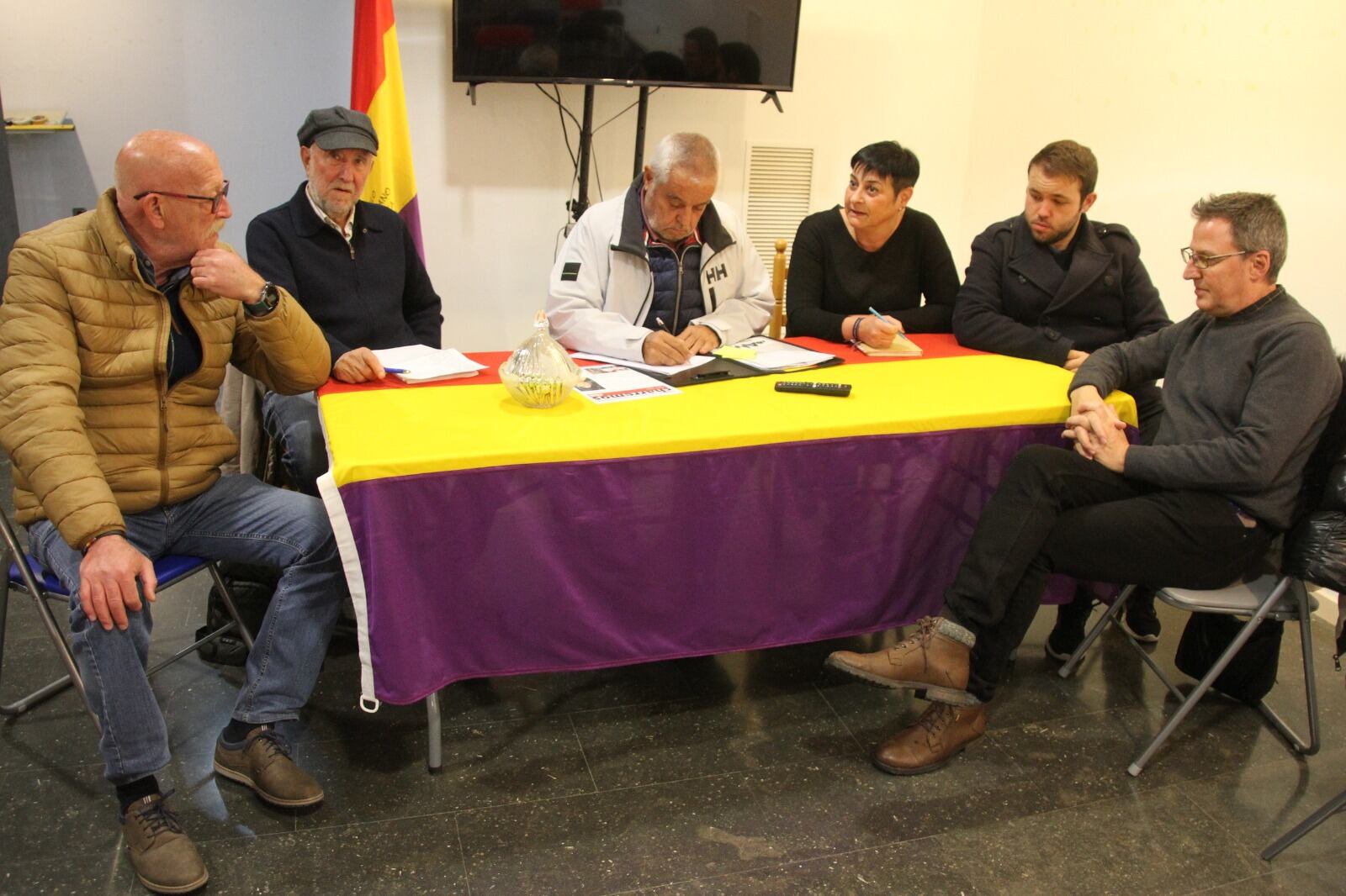 Responsables de CHA con representantes del Círculo Republicano Manolín Abad