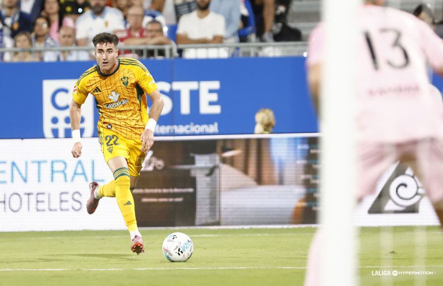 Con siete novedades en el once inicial, el Albacete Balompié suma su segundo punto de la temporada.