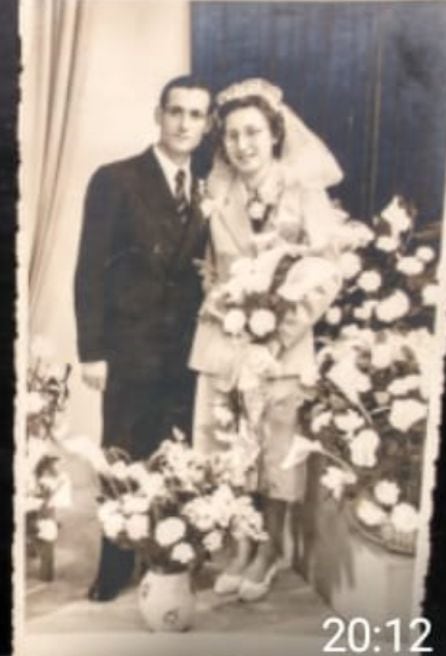 Vicente Herrera Bertomeu en su boda tras su paso por Mauthausen.