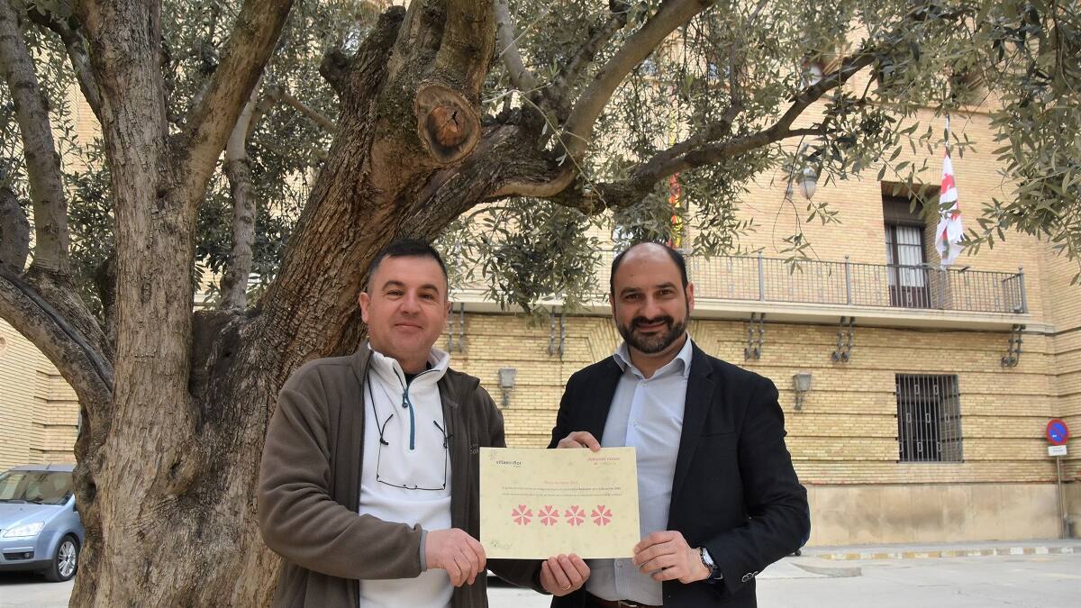 Barbastro recibe el máximo galardón de Villas en Flor Aragón 2022