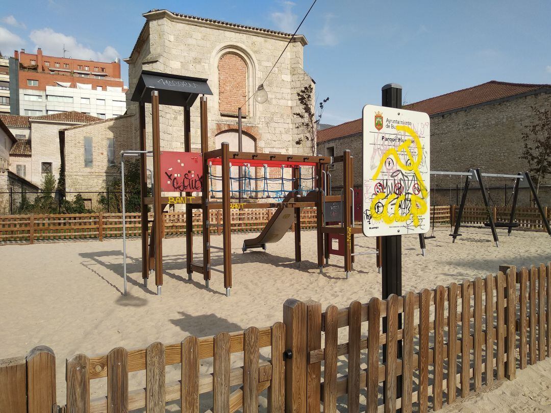 El Ayuntamiento ha decidido el cierre de los 176 parques infantiles de la ciudad ante el aumento de casos de Covid-19 en la ciudad