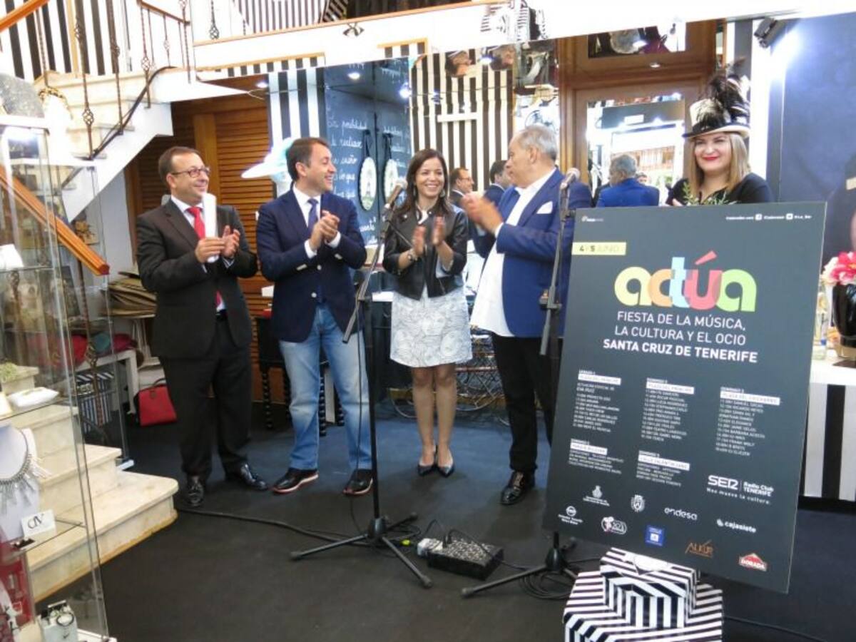 Vuelve Actúa Santa Cruz