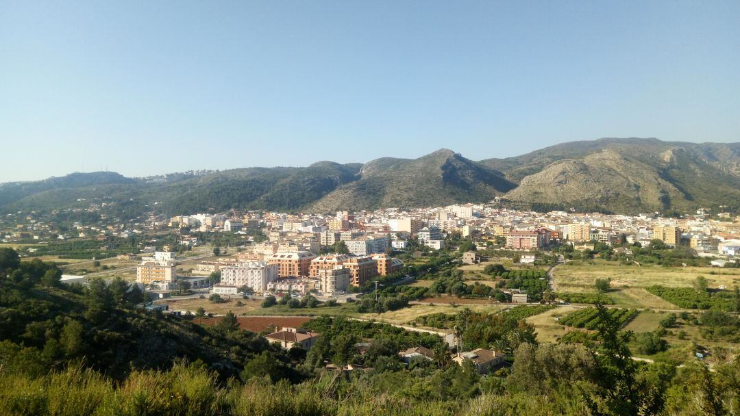 Vista de Pedreguer desde los Molinos.