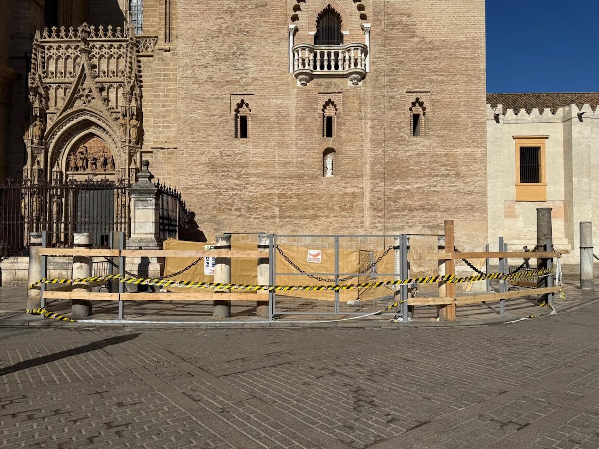 Comienza la restauración del remate de la Giralda