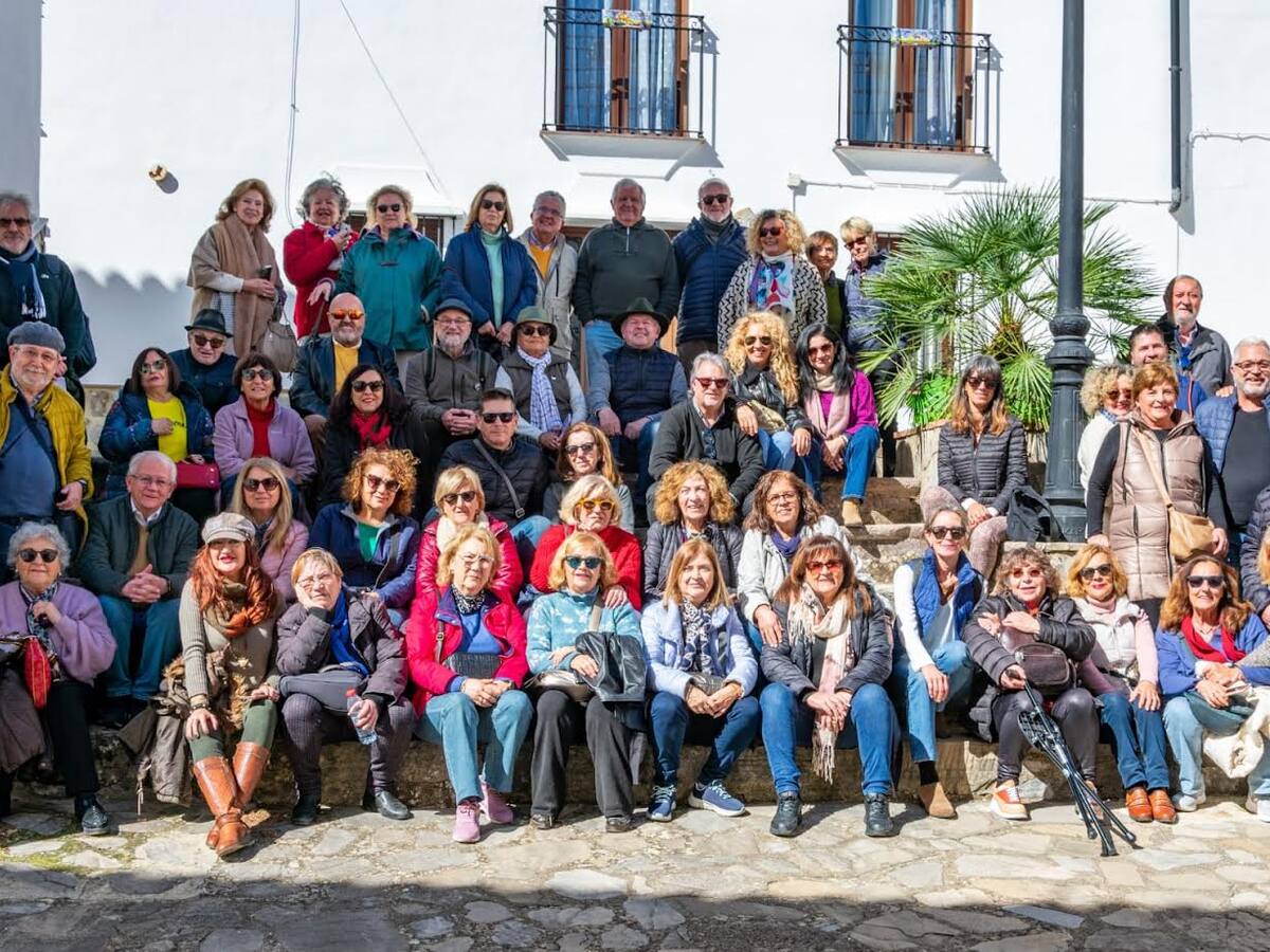 El Ateneo de Jerez rinde homenaje al poeta gaditano del 27, Pedro Pérez Clotet en su pueblo natal, Villaluenga del Rosario