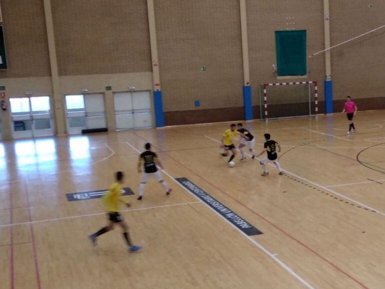 El Nueva Elda confirmaen Cáceres como un equipo mucho más sólido