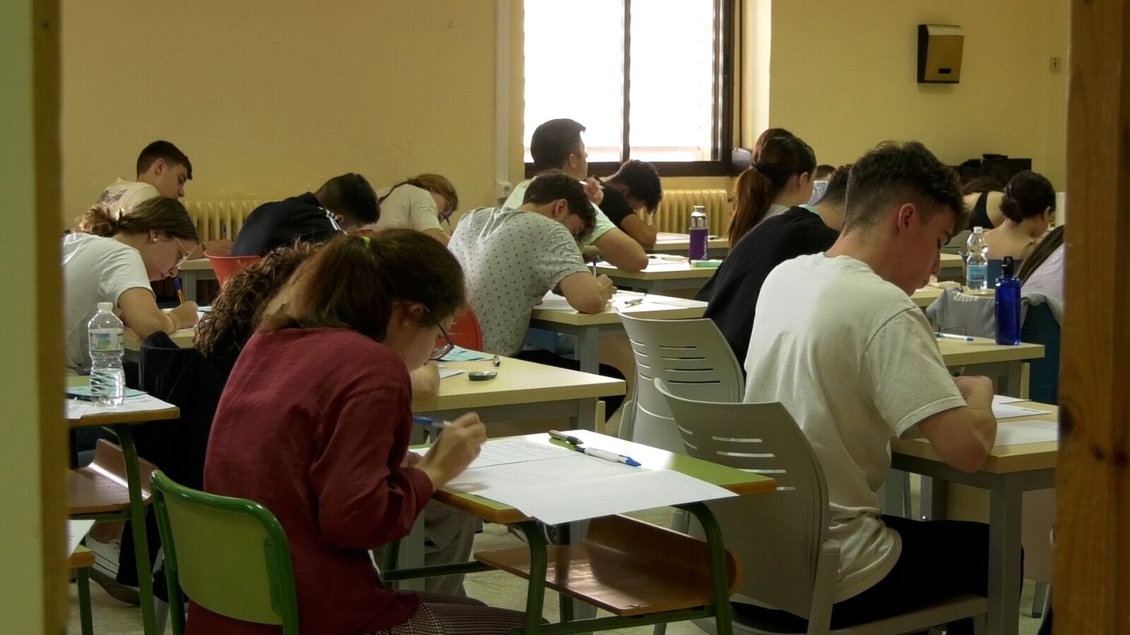 Casi 600 estudiantes hacen Selectividad en Úbeda durante el primer día de exámenes