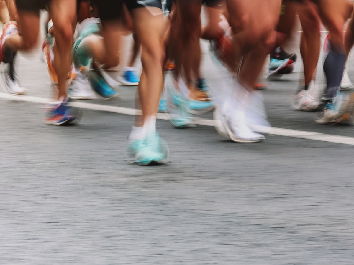 Analizamos con Amador Pena el impacto de los 'influrunners'