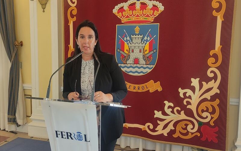 Eva Martínez Montero en rueda de prensa  (foto: Concello Ferrol)