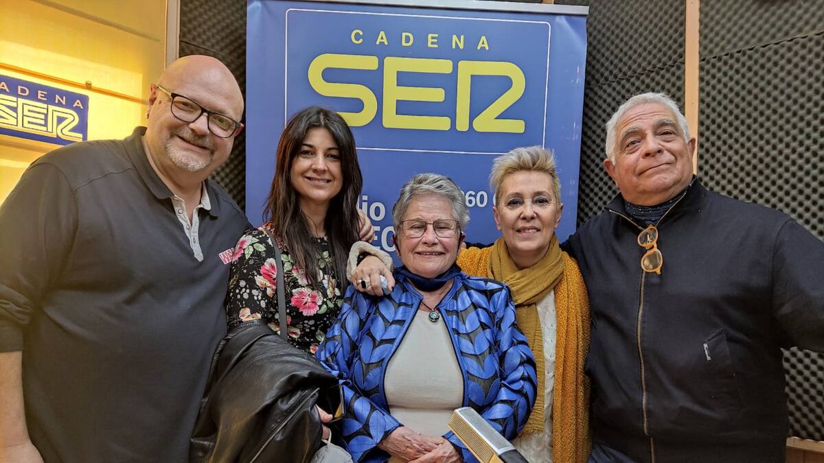 Manuel Medina. Miguel Caiceo y Melu presentan en Algeciras "El Baúl de mis recuerdos"