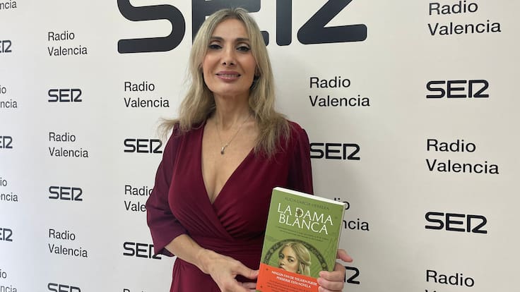 Entrevista a Alicia García Herrera, autora de 'La dama blanca'