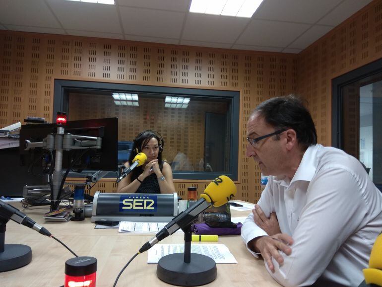 Alfonso polanco en su entrevista mensual en Radio Palencia