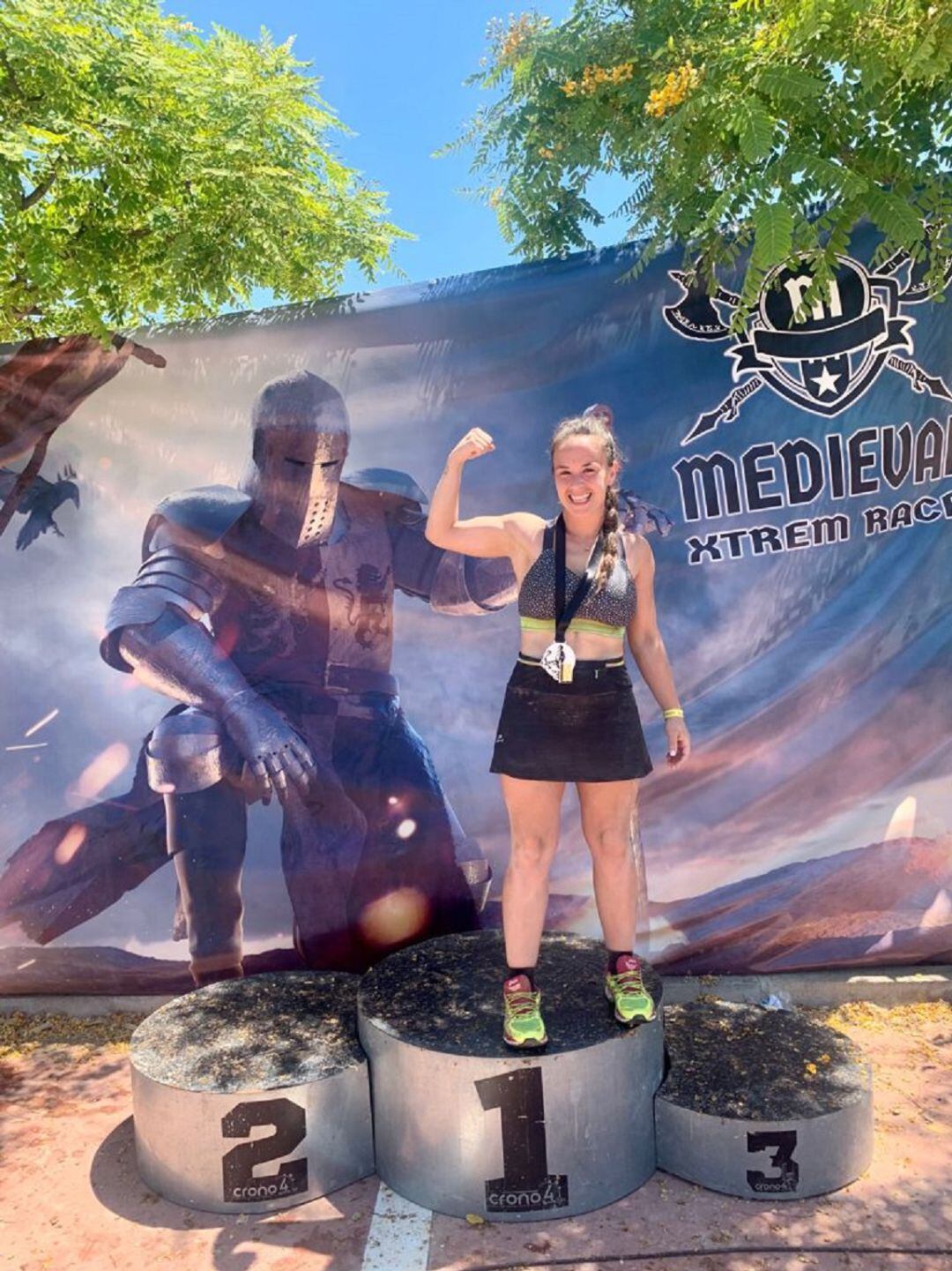 Mariola Blanquer despues de completar al Medieval Extrem Race