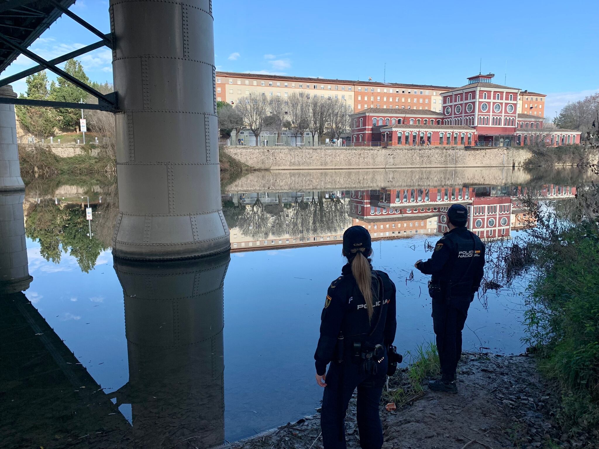 Agentes de la Policía Nacional pertenecientes al operativo de búsqueda