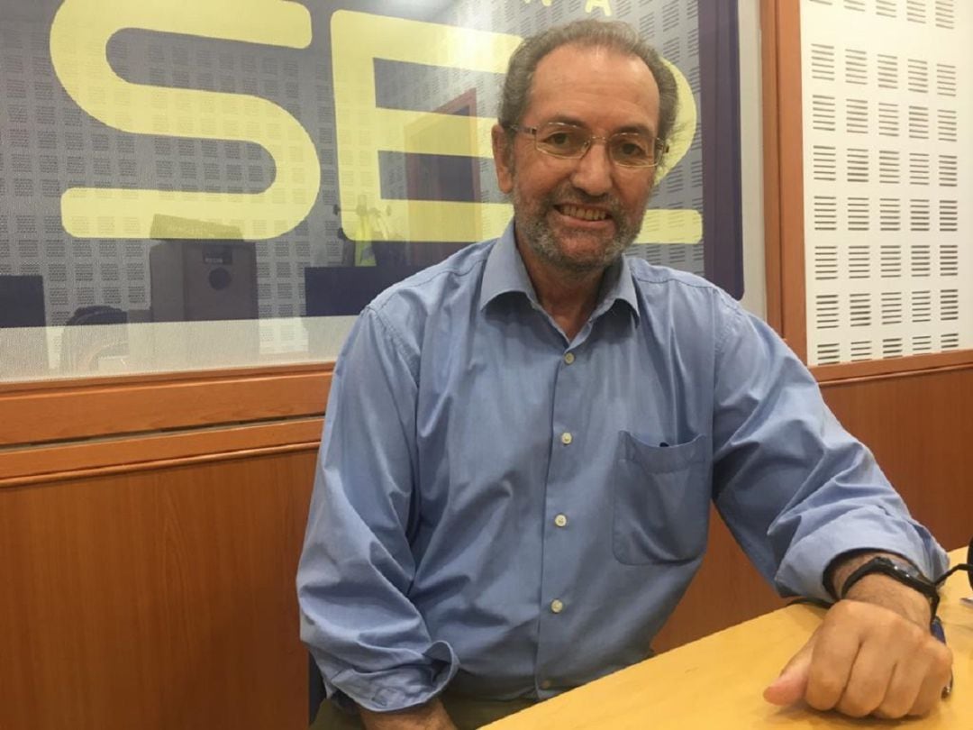 Pepe Larios, en el estudio de Radio Córdoba Cadena SER