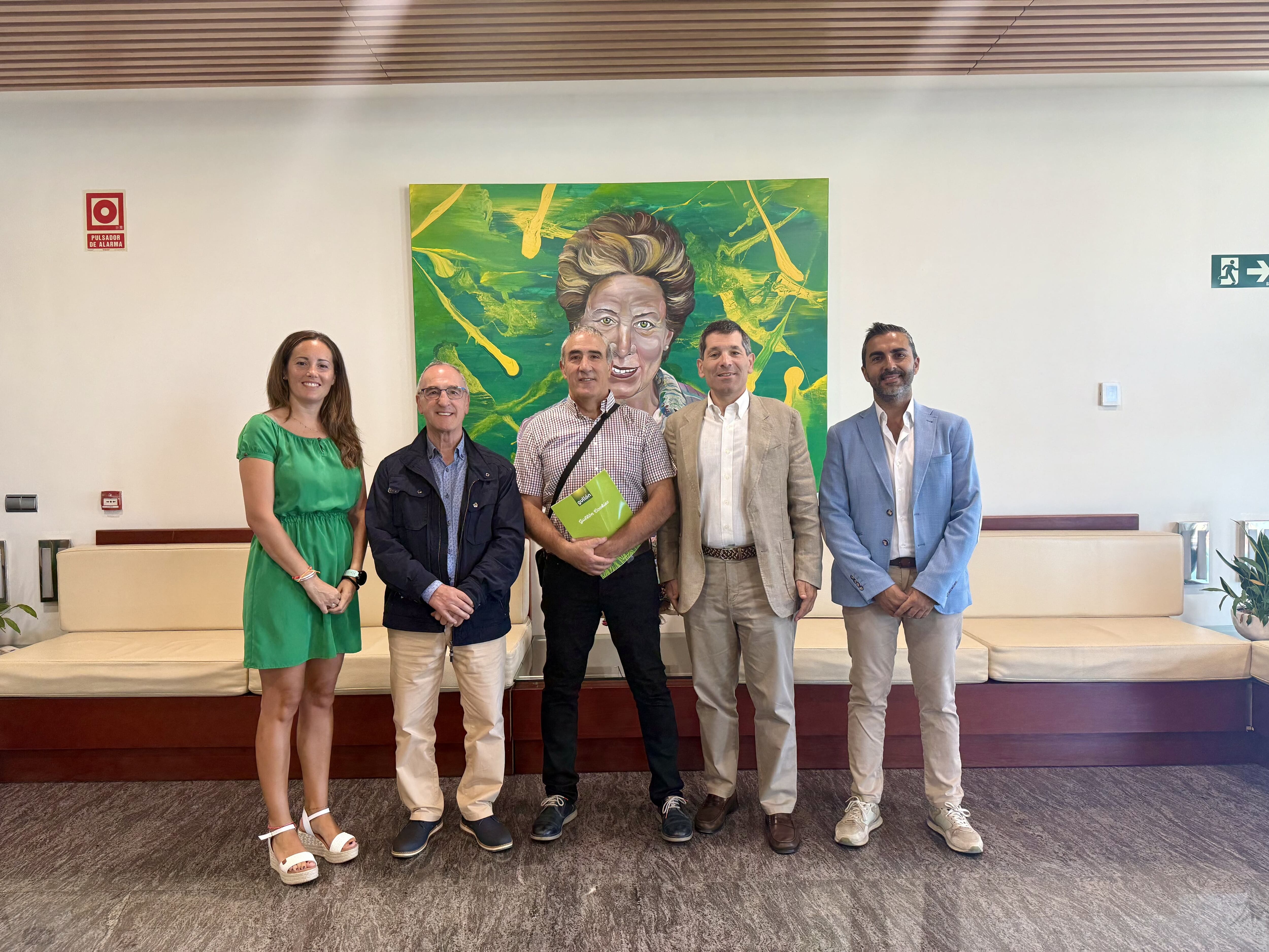 Gullón colabora con AMGu