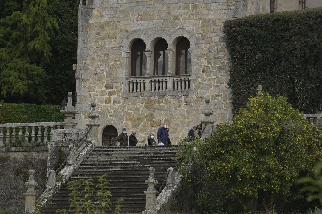 Técnicos de la Consellería de Cultura realizan el inventario de Meirás.