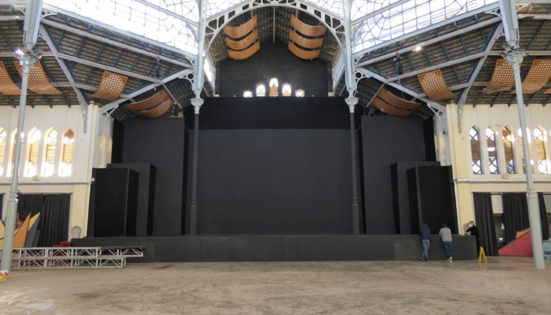 Restauración escenario Antiguo Mercado Público, sede del Festival del Cante Flamenco de las Minas