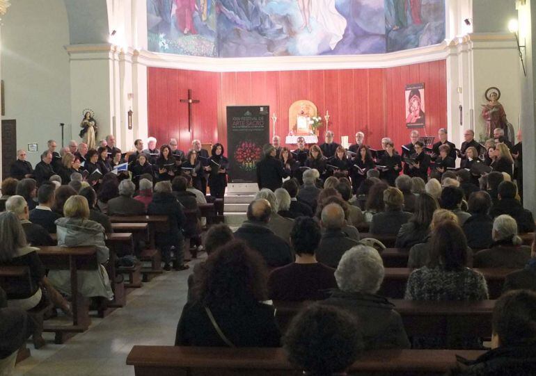 Schola Polifónica de Madrid ofrecerá un concierto de Navidad en la iglesia de San Vicente en Paracuellos de Jarama