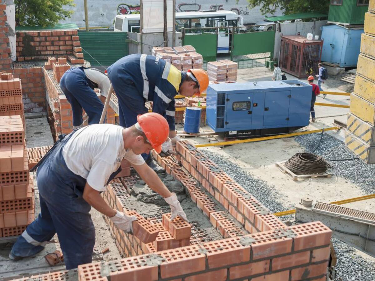 La falta de obra pública lastra la recuperación en la construcción