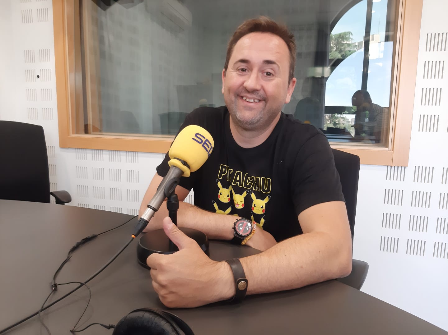 Raúl González, de la tienda Rebellion, en los estudios de SER Madrid Sur