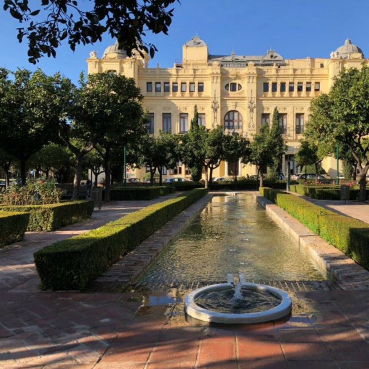 Las estrategias de los partidos para conquistar la Casona del Parque