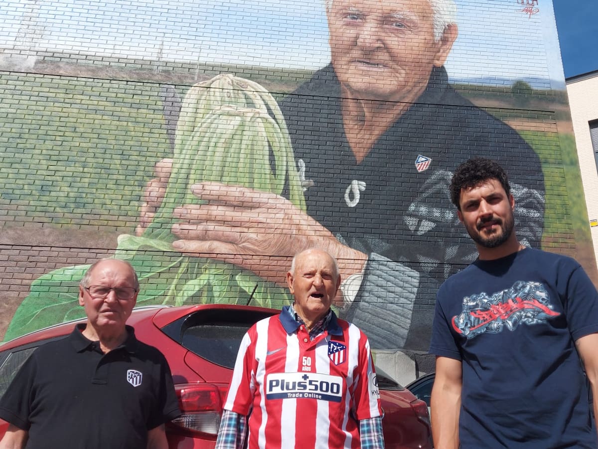 Celestino ‘Acero’, el histórico agricultor de Fuenlabrada inmortalizado en un nuevo mural gigante: “Me han sacado con más pelo”