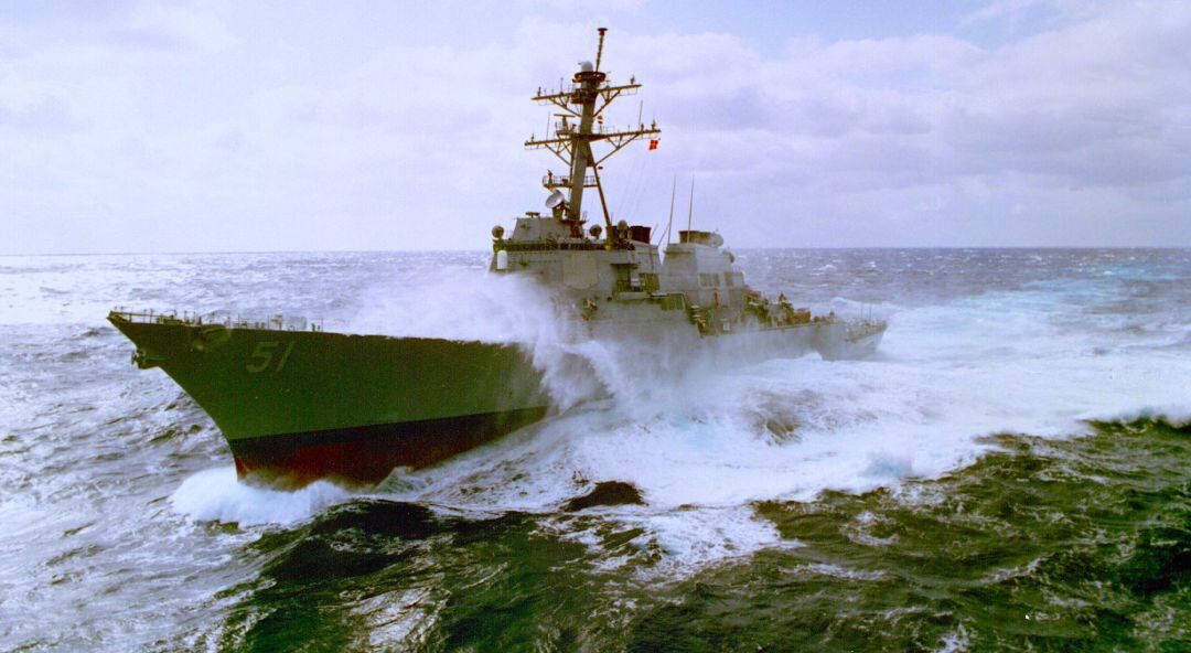 USS Arleigh Burke (DDG 51) 