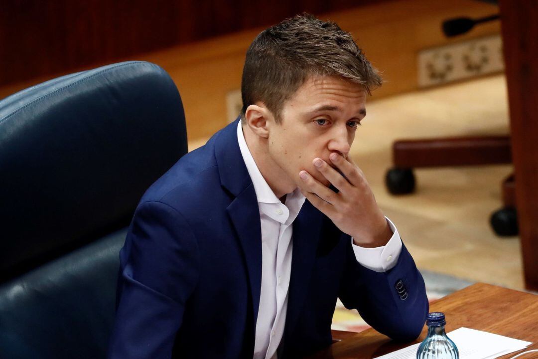 El candidato de Más Madrid a la Presidencia de la Comunidad de Madrid, Iñigo Errejón, en la Asamblea de Madrid